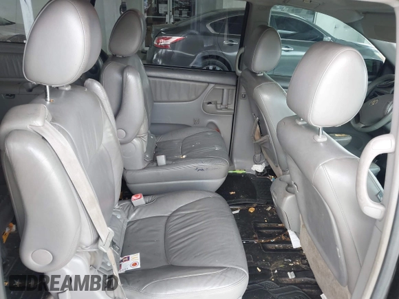 2010 Toyota Sienna XLE with VIN 5TDYK4CC0AS325224, listed as a IAAI auction lot 42571106 with 196,372 mi miles and . Bid and sale history available at DreamBid. Image 8.