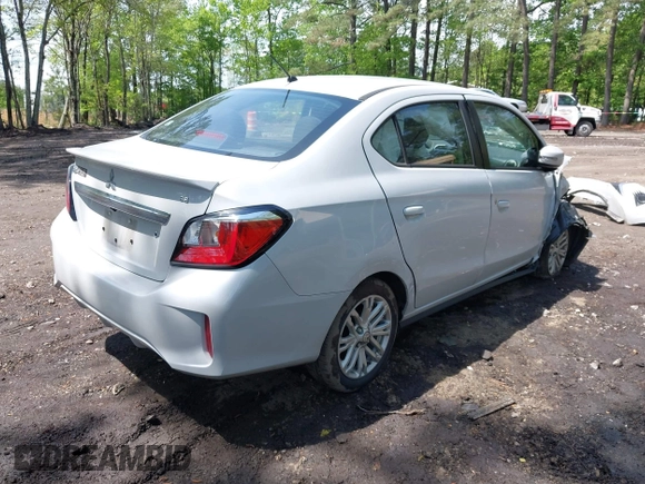 2023 Mitsubishi Mirage SE z VIN ML32FVFJ3PHF00899, wystawiony jako IAAI lot #42106066 z przebiegiem 35 720 mil mil oraz . Historia ofert i sprzedaży dostępna na DreamBid. Obrazek 4.
