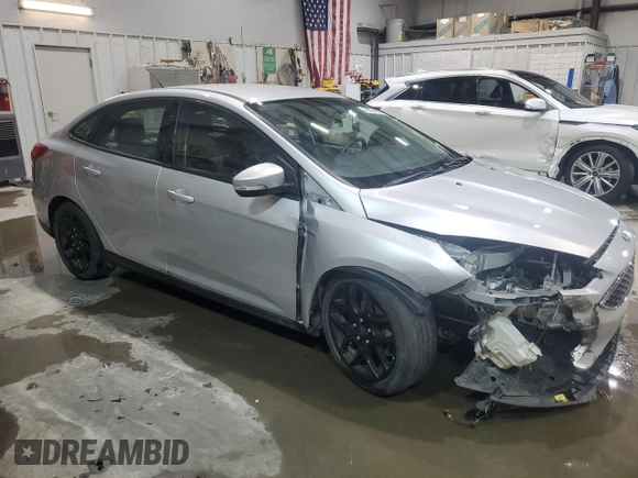 2016 Ford Focus SE with VIN 1FADP3F26GL339917, listed as a Copart auction lot 49704895 with 166,668 mi miles and Salvage Title. Bid and sale history available at carsss.com. Image 4.
