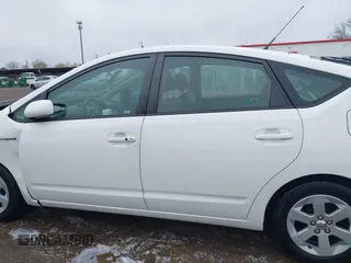 2007 Toyota Prius with VIN JTDKB20U373294200, listed as a IAAI auction lot 41990060 with 117,924 mi miles. Bid and sale history available at carsss.com. Image 14.