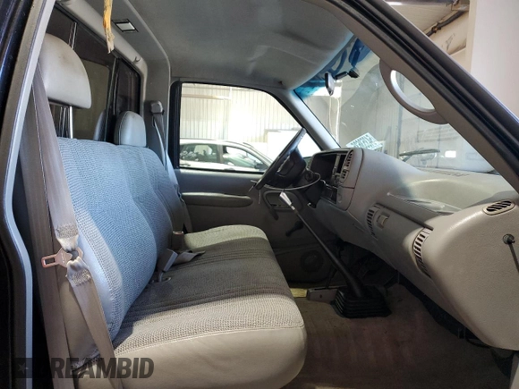 1996 GMC Sierra 1500 with VIN 1GTEK14M9TZ546010, listed as a Copart auction lot 54353635 with 252,481 mi miles and Salvage Title. Bid and sale history available at DreamBid. Image 10.