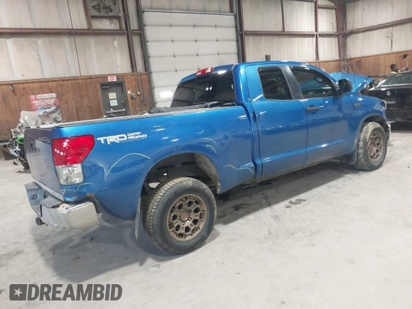 2008 Toyota Tundra 4WD Truck with VIN 5TBBV54198S521620, listed as a IAAI auction lot 41872448 with 250,904 mi miles. Bid and sale history available at carsss.com. Image 4.