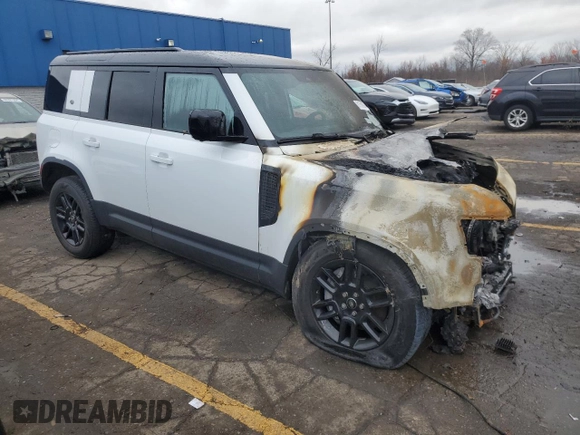 2024 Land Rover Defender with VIN SALEJEEU5R2294453, listed as a Copart auction lot 81568094 with Not provided miles and Non repairable. Bid and sale history available at DreamBid. Image 4.