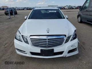 2013 Mercedes-Benz E 350 Luxury with VIN WDDHH8JB5DA727389, listed as a Copart auction lot 57902465 with 81,507 mi miles and Salvage title. Bid and sale history available at DreamBid. Image 5.