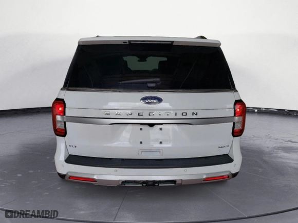 2022 Ford Expedition Max XLT with VIN 1FMJK1HT5NEA58324, listed as a Copart auction lot 63976313 with 18,756 mi miles and Clean Title. Bid and sale history available at carsss.com. Image 6.