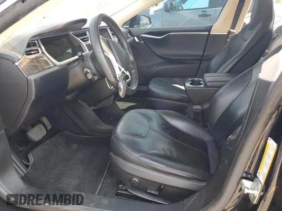 2013 Tesla Model S z VIN 5YJSA1CNXDFP18794, wystawiony jako Copart lot #65090105 z przebiegiem 168 102 mil mil oraz Czysty tytuł • Clean title. Historia ofert i sprzedaży dostępna na DreamBid. Obrazek 7.