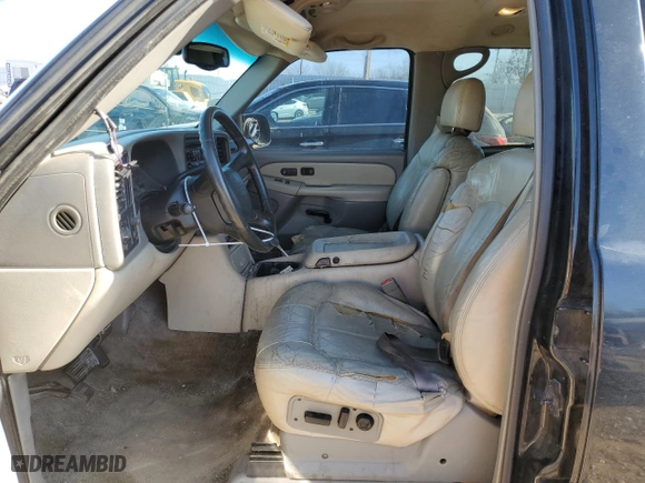 2002 Chevrolet Tahoe LT with VIN 1GNEC13Z12R319779, listed as a Copart auction lot 85779554 with 335,959 mi miles and Clean Title. Bid and sale history available at carsss.com. Image 7.