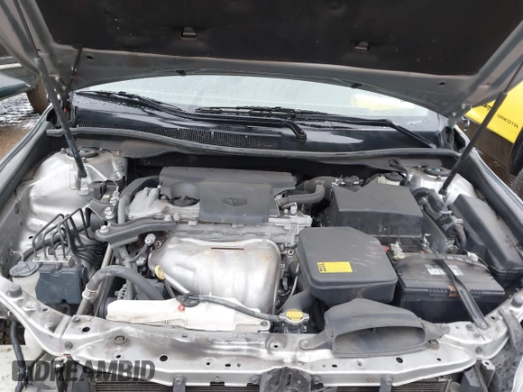 2015 Toyota Camry XLE with VIN 4T1BF1FK5FU925523, listed as a IAAI auction lot 41567775 with 159,086 mi miles. Bid and sale history available at carsss.com. Image 10.