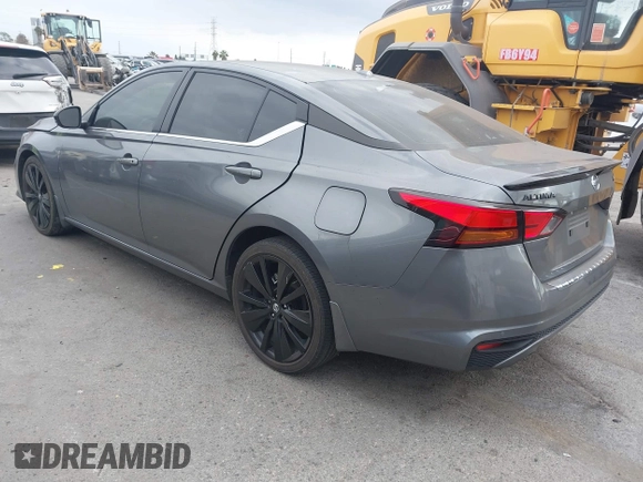 2022 Nissan Altima SR z VIN 1N4BL4CV7NN420272, wystawiony jako IAAI lot #41445103 z przebiegiem 48 685 mil mil oraz . Historia ofert i sprzedaży dostępna na DreamBid. Obrazek 3.