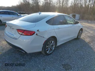 2015 Chrysler 200 S with VIN 1C3CCCBG5FN699500, listed as a IAAI auction lot 41544234 with 171,864 mi miles and . Bid and sale history available at carsss.com. Image 4.