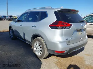 2020 Nissan Rogue SV with VIN JN8AT2MV2LW112222, listed as a IAAI auction lot 41852119 with 248,125 mi miles. Bid and sale history available at carsss.com. Image 3.