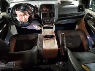 2018 Dodge Grand Caravan SXT with VIN 2C4RDGCG8JR239252, listed as a Copart auction lot 81363264 with 148,766 mi miles and Salvage Title. Bid and sale history available at DreamBid. Image 8.