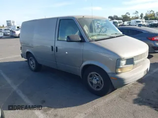 2005 Chevrolet Astro Cargo Van with VIN 1GCDM19X45B130922, listed as a IAAI auction lot 41196801 with 125,309 mi miles. Bid and sale history available at carsss.com. Image 1.
