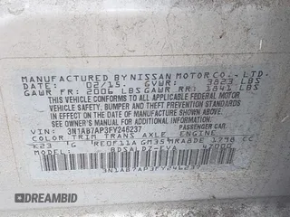2015 Nissan Sentra SR with VIN 3N1AB7AP3FY246237, listed as a IAAI auction lot 41971405 with 174,105 mi miles and . Bid and sale history available at DreamBid. Image 9.