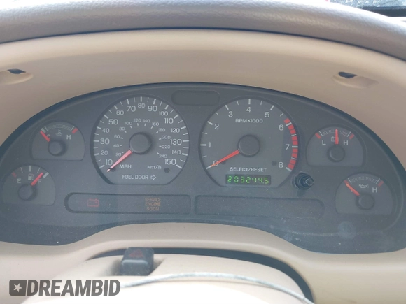 2001 Ford Mustang GT Deluxe with VIN 1FAFP42X11F255588, listed as a IAAI auction lot 41613207 with 203,244 mi miles. Bid and sale history available at carsss.com. Image 7.