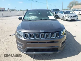 2018 Jeep Compass Sport with VIN 3C4NJCAB9JT133381, listed as a IAAI auction lot 41720816 with 26,584 mi miles. Bid and sale history available at carsss.com. Image 11.
