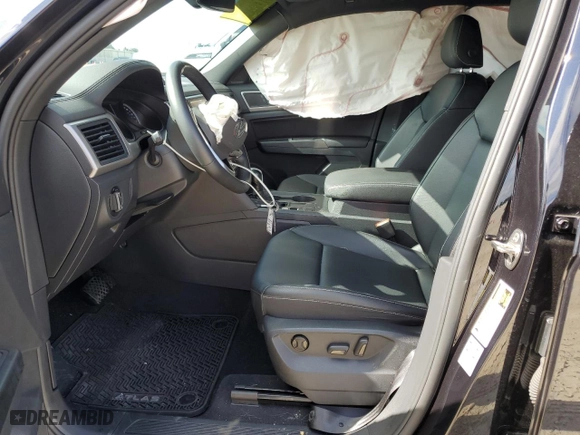 2020 Volkswagen Atlas Cross Sport 2.0T SE with VIN 1V23C2CA1LC218552, listed as a Copart auction lot 54292103 with 29,805 mi miles. Bid and sale history available at carsss.com. Image 7.