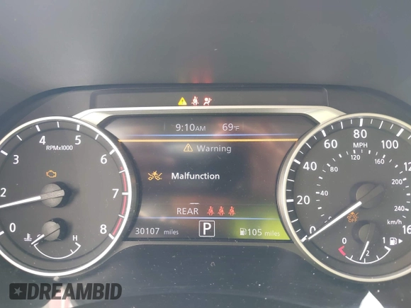 2024 Nissan Sentra SV z VIN 3N1AB8CV1RY332555, wystawiony jako IAAI lot #42321417 z przebiegiem 30 107 mil mil oraz . Historia ofert i sprzedaży dostępna na DreamBid. Obrazek 7.
