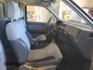 1989 Nissan Hardbody z VIN 1N6HD16S3KC401756, wystawiony jako Copart lot #46811635 z przebiegiem 78 698 mil mil oraz Szkody całkowita. Historia ofert i sprzedaży dostępna na DreamBid. Obrazek 10.