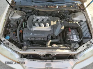 2000 Honda Accord LX z VIN 1HGCG1642YA084841, wystawiony jako Copart lot #72237974 z przebiegiem Nie podano mil oraz Szkoda całkowita • Salvage title. Historia ofert i sprzedaży dostępna na DreamBid. Obrazek 9.