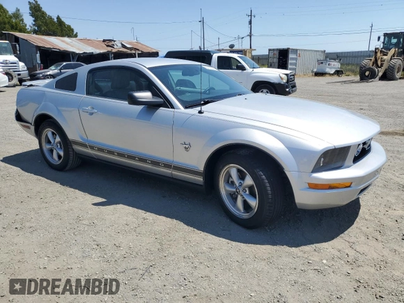 2009 Ford Mustang z VIN 1ZVHT80N595137873, wystawiony jako Copart lot #60161505 z przebiegiem Nie podano mil oraz Szkoda całkowita • Salvage title. Historia ofert i sprzedaży dostępna na DreamBid. Obrazek 4.