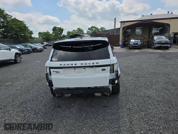 2022 Land Rover Range Rover Sport HSE Dynamic with VIN SALWR2SE9NA207923, listed as a Copart auction lot 62881555 with 62,062 mi miles and Salvage title. Bid and sale history available at DreamBid. Image 6.