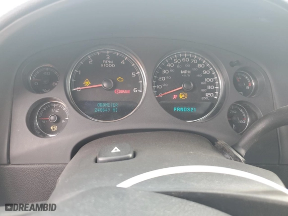 2007 Chevrolet Avalanche LT w/3LT with VIN 3GNFK12397G220204, listed as a Copart auction lot 43641165 with 240,649 mi miles and Salvage Title. Bid and sale history available at carsss.com. Image 9.