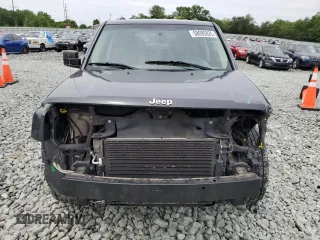 2014 Jeep Patriot Latitude with VIN 1C4NJRFB2ED718259, listed as a Copart auction lot 58095825 with 116,665 mi miles and Salvage title. Bid and sale history available at DreamBid. Image 5.