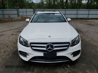 2017 Mercedes-Benz E 300 Luxury with VIN WDDZF4KB3HA035607, listed as a Copart auction lot 52872495 with 85,678 mi miles and Salvage Title. Bid and sale history available at DreamBid. Image 5.