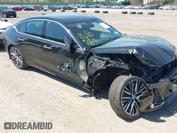 2024 Cadillac CT5 Premium Luxury with VIN 1G6DT5RK2R0131439, listed as a IAAI auction lot 42129787 with 1,801 mi miles and . Bid and sale history available at DreamBid. Image 6.