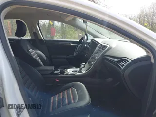 2015 Ford Fusion SE with VIN 3FA6P0H92FR283878, listed as a IAAI auction lot 42158896 with 194,396 mi miles. Bid and sale history available at carsss.com. Image 5.