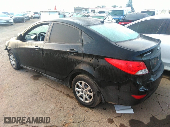 2013 Hyundai Accent GLS with VIN KMHCT4AE3DU284644, listed as a IAAI auction lot 35066001 with 0 mi miles. Bid and sale history available at carsss.com. Image 3.