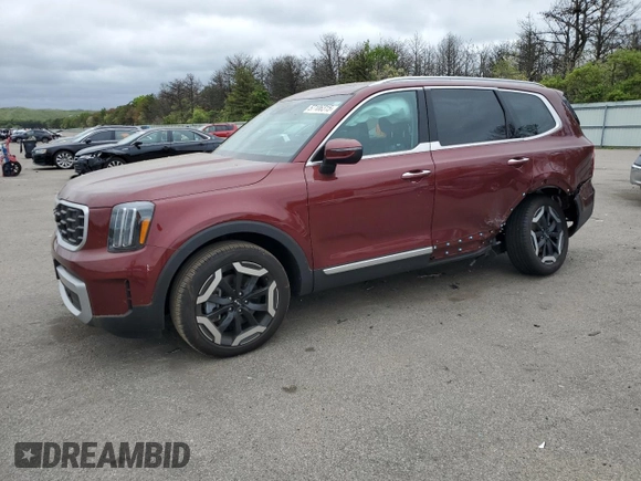 2023 Kia Telluride S z VIN 5XYP6DGC9PG392131, wystawiony jako Copart lot #57106315 z przebiegiem 9 888 mil mil oraz Szkoda całkowita • Salvage title. Historia ofert i sprzedaży dostępna na DreamBid. Obrazek 1.