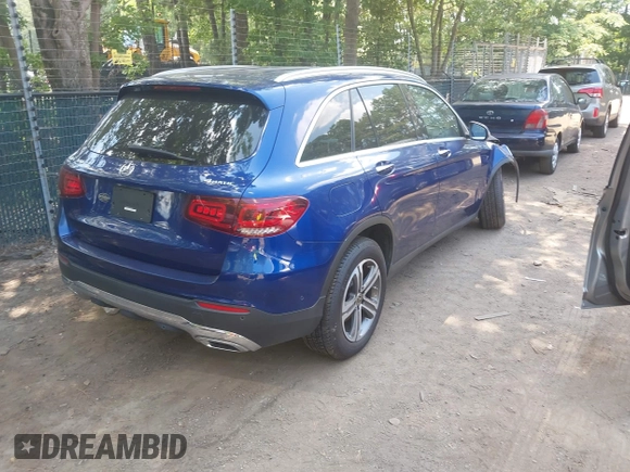 2021 Mercedes-Benz GLC 300 with VIN W1N0G8EB8MF948937, listed as a IAAI auction lot 42571738 with 38,527 mi miles and . Bid and sale history available at DreamBid. Image 4.