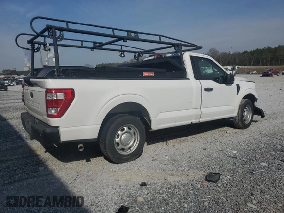 2022 Ford F-150 XL with VIN 1FTMF1CB2NKE78001, listed as a Copart auction lot 49133775 with 52,998 mi miles and Clean Title. Bid and sale history available at carsss.com. Image 3.
