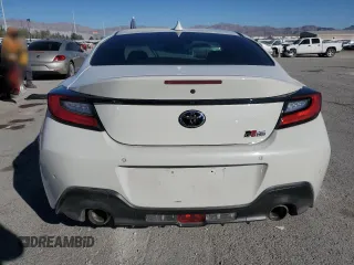 2024 Toyota 86 with VIN JF1ZNBB19R8753377, listed as a Copart auction lot 44707145 with 6,039 mi miles and Salvage Title. Bid and sale history available at DreamBid. Image 6.