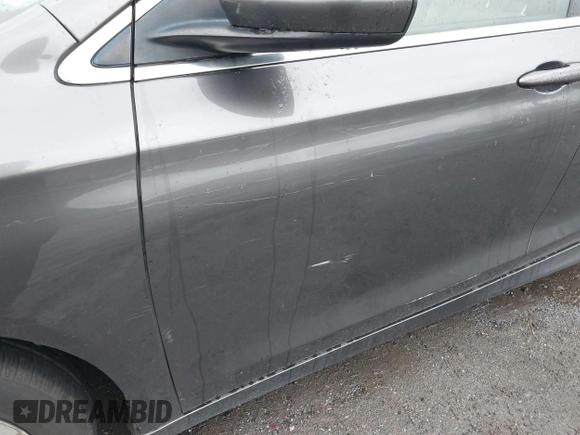 2015 Chrysler 200 Limited with VIN 1C3CCCAB0FN539398, listed as a IAAI auction lot 41981072 with 245,314 mi miles and . Bid and sale history available at DreamBid. Image 6.