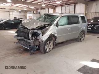 2014 Honda Pilot EX-L with VIN 5FNYF3H56EB024735, listed as a IAAI auction lot 41286284 with 101,221 mi miles. Bid and sale history available at carsss.com. Image 17.