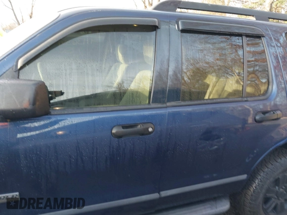 2006 Ford Explorer XLS with VIN 1FMEU62E26UA53768, listed as a IAAI auction lot 41136559 with 128,402 mi miles. Bid and sale history available at carsss.com. Image 14.