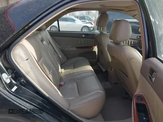 2003 Toyota Camry LE with VIN 4T1BE32K33U176270, listed as a IAAI auction lot 41995146 with 223,032 mi miles and . Bid and sale history available at DreamBid. Image 8.