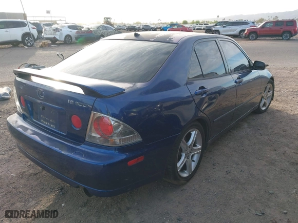 2001 Lexus IS 300 with VIN JTHBD182210029346, listed as a IAAI auction lot 42067420 with 216,031 mi miles. Bid and sale history available at carsss.com. Image 4.