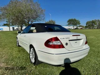 2009 Mercedes-Benz CLK 350 z VIN WDBTK56F79T103202, wystawiony jako Copart lot #48542265 z przebiegiem 108 009 mil mil oraz Szkoda całkowita • Salvage title. Historia ofert i sprzedaży dostępna na DreamBid. Obrazek 3.