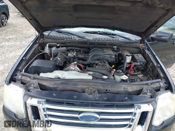 2007 Ford Explorer Eddie Bauer with VIN 1FMEU64E07UB08247, listed as a IAAI auction lot 42869884 with 222,186 mi miles and . Bid and sale history available at DreamBid. Image 10.