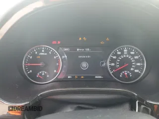 2021 Kia Seltos SX z VIN KNDETCA22M7082096, wystawiony jako Copart lot #51905735 z przebiegiem 44 259 mil mil oraz Szkoda całkowita • Salvage title. Historia ofert i sprzedaży dostępna na DreamBid. Obrazek 9.