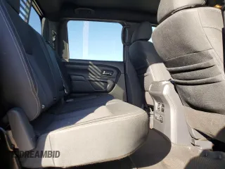 2019 Nissan Titan XD SL with VIN 1N6BA1F41KN529918, listed as a Copart auction lot 85999634 with 91,086 mi miles and Salvage Title. Bid and sale history available at carsss.com. Image 10.