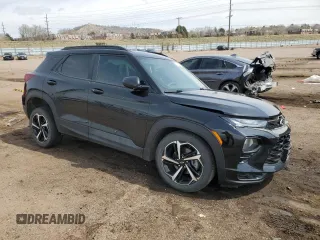 2022 Chevrolet TrailBlazer RS with VIN KL79MUSL5NB117897, listed as a Copart auction lot 51326855 with 42,125 mi miles and Salvage Title. Bid and sale history available at DreamBid. Image 4.