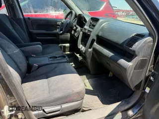 2006 Honda CR-V LX with VIN JHLRD68516C004132, listed as a Copart auction lot 55897555 with 192,107 mi miles and Clean Title. Bid and sale history available at DreamBid. Image 5.
