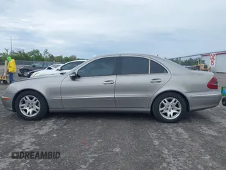 2006 Mercedes-Benz E 320 CDI with VIN WDBUF26J06A935239, listed as a IAAI auction lot 41657552 with 230,067 mi miles and . Bid and sale history available at DreamBid. Image 15.