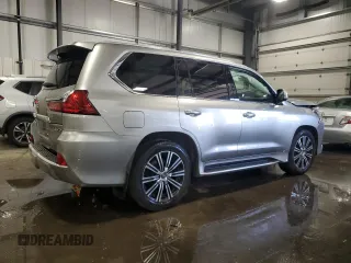 2018 Lexus LX 570 z VIN JTJHY7AX6J4261835, wystawiony jako Copart lot #55998945 z przebiegiem 99 673 mil mil oraz Szkody całkowita. Historia ofert i sprzedaży dostępna na DreamBid. Obrazek 3.