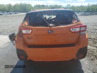 2018 Subaru Crosstrek Premium z VIN JF2GTABC8JH284310, wystawiony jako Copart lot #55989425 z przebiegiem Nie podano mil oraz Szkoda całkowita • Salvage title. Historia ofert i sprzedaży dostępna na DreamBid. Obrazek 6.